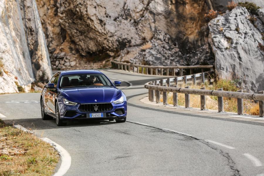  Maserati Ghibli S GranSport 2017 года  (фото 29 из 40)